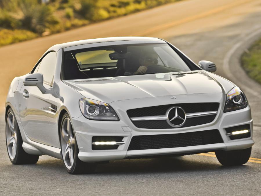  Mercedes-Benz SLK250 AMG Sports Package 2011 года  (US) (фото 1 из 17)
